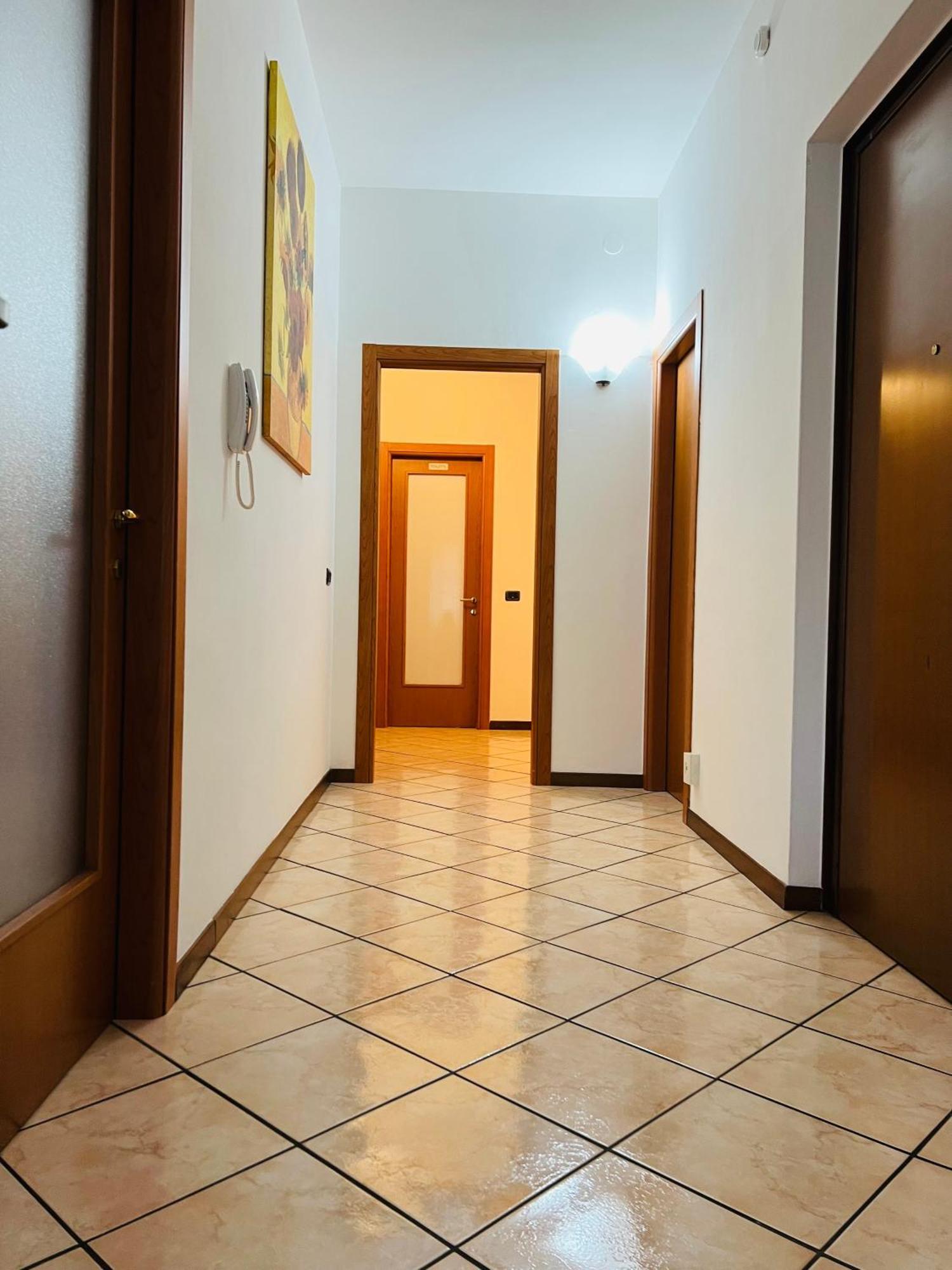 Casa Vacanza Elena 2 Verona Esterno foto
